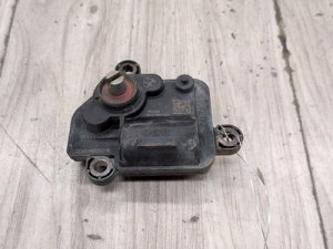 2014-2020 BMW 428i Black Exhaust Flap Actuator (Used OEM)