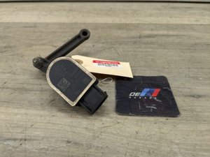 2011-2017 BMW 528i Ride Height Level Sensor (Used OEM)