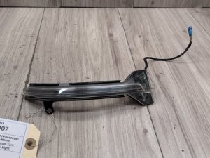 2014-2017 BMW 550i Black Auxiliary Turn Signal Indicator Mirror, Right (Used OEM)