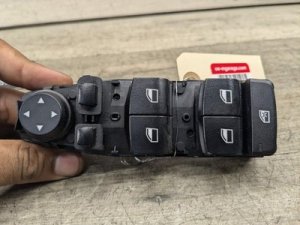  BMW X5 m Gray Front Left Driver Side Master Window Switch (Used OEM)