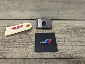 2017-2023 BMW M5 Antenna Suppression Filter (Used OEM)