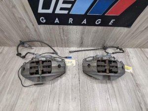 2016-2022 BMW 740i Gray Front Brake Caliper Set (Left and Right) (Used OEM)