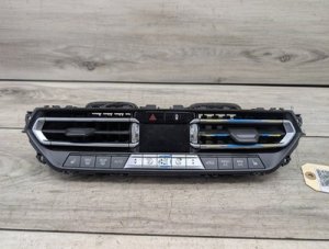 2021-2026 BMW M4 Black A/C Heater Climate Control Panel with Air Vents (Used OEM)