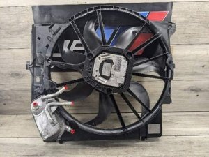 2009-2013 BMW 335i xDrive Black Engine Radiator Cooling Fan Assembly 600W (Used OEM)