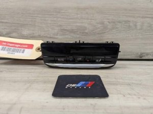 2019-2024 BMW X4 Black Rear A/C Control Panel (Used OEM)