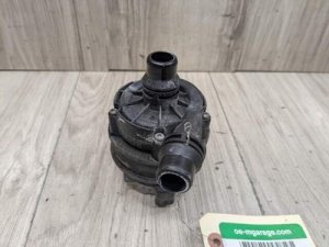 2015-2021 Mercedes-Benz C280 Auxiliary Water Pump (Used OEM)