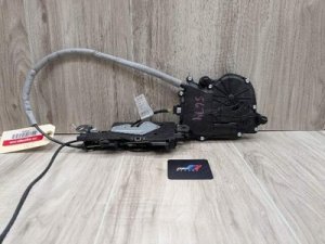 2017-2023 BMW 528i White Trunk Lid Lock Actuator Motor (Used OEM)