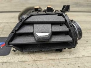 2019-2024 BMW 335i Right Outer Dashboard Air Vent (Used OEM)