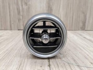 2015-2021 Mercedes-Benz C300 Center Dashboard Air Vent (Used OEM)