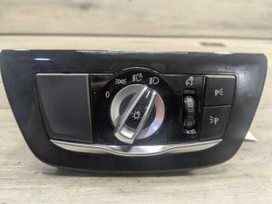 2018-2019 BMW M550i xDrive White Headlight Control Element Switch (Used OEM)