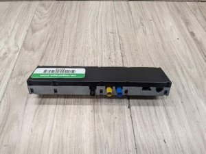 2003-2008 BMW Z4 Silver Diversity Antenna Amplifier (Used OEM)