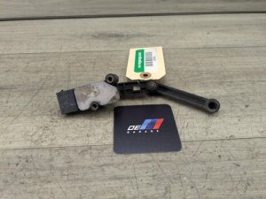 2014-2020 BMW i8 Gray Suspension Ride Height Level Sensor (Used OEM)