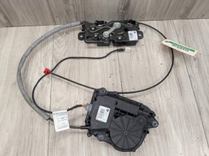 2017-2023 BMW 528i Trunk Lid Power Lock Drive Actuator (Used OEM)