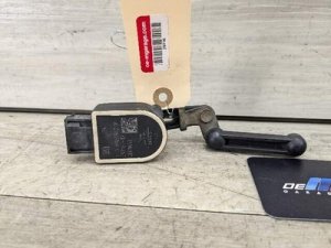 2014-2016 BMW M2 Silver Suspension and Headlight Level Sensor (Used OEM)