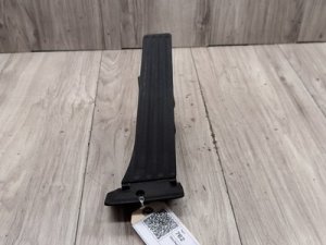 2004-2010 BMW 528i Black Accelerator Pedal Module, Automatic Gearbox (Used OEM)