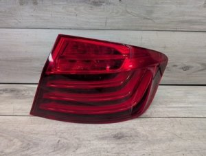 2014-2016 BMW 528i White Right Rear Outer Tail Light (Used OEM)