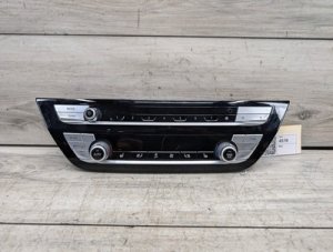 2018-2024 BMW X4 Black Front Heater and AC Climate Control Panel (Used OEM)