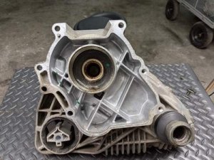 2008-2019 BMW X6 White Transfer Case Assembly (Used OEM)