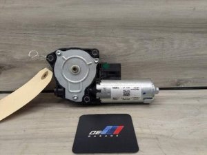2021-2026 BMW M4 Orange Sunroof Motor (Used OEM)
