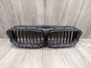 2017-2020 BMW 530i Blue Radiator Shutter Assembly, Upper (Used OEM)