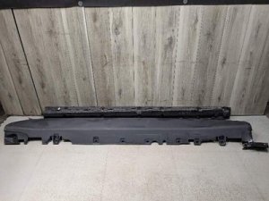 2014-2018 BMW X5 Silver Left Running Board / Rocker Panel (Used OEM)