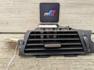 2007-2013 BMW 328i Right Fresh Air Grille (Used OEM)