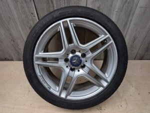 2011-2013 Mercedes-Benz E500 Blue AMG 5-Double-Spoke Front Wheel (Used OEM)