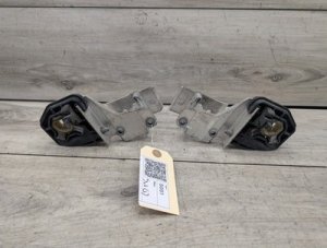 2014-2016 BMW 428i Gray Radiator Lower Mounting Brackets (Used OEM)