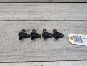 2010-2012 BMW 528i Black Camshaft Position Sensor (Used OEM)
