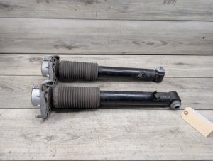 2014-2018 BMW X5 Black Rear Shock Absorber (Used OEM)