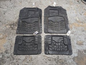 2009-2017 Audi Q5 White All-Weather Floor Mats (Set of 4) (Used OEM)