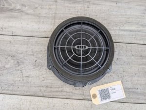 2009-2017 Audi Q5 White Front Door Speaker (Used OEM)