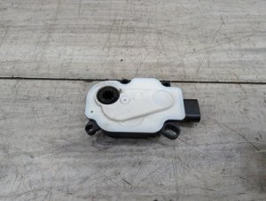  BMW 3 series White Air Flap Actuator Motor (Used OEM)