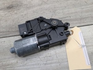 2009-2014 Volkswagen Tiguan Sunroof Motor (Used OEM)
