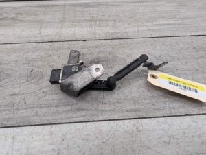 2021-2026 BMW M4 Black Suspension Level Sensor (Used OEM)