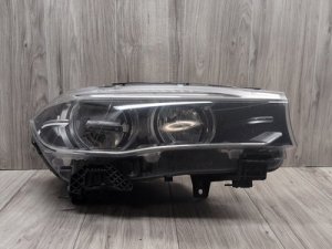  BMW X5 m Right Passenger Side Adaptive LED Headlight Assembly (Used OEM)