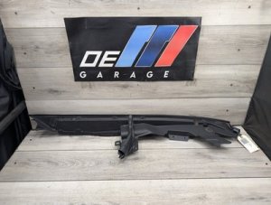 2019-2024 BMW X4 Gray Sealing Side Panel, Left (Used OEM)