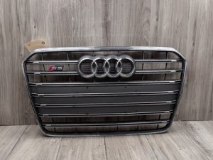 2013-2017 Audi S5 Black Front Bumper Center Grille (Used OEM)