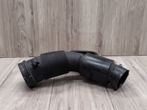 2008-2012 Audi Q5 Black Engine Air Intake Hose (Used OEM)