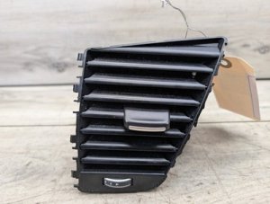 2013-2017 Audi Q5 White Dashboard Air Vent, Left (Used OEM)