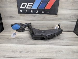 2013-2017 Audi SQ5 White Windshield Washer Reservoir Tank Assembly (Used OEM)