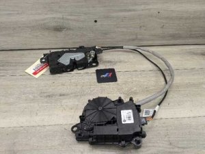 2017-2023 BMW 528i Red Trunk Lid Power Lock Drive (Used OEM)