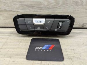 2022-2026 BMW M2 Red Headlamp Switch (Used OEM)