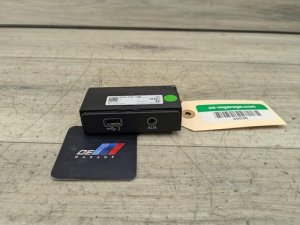 2016-2024 Audi A4 USB and Aux-In Audio Connector (Used OEM)