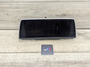 2016-2019 BMW 750i Central Information Display (Used OEM)