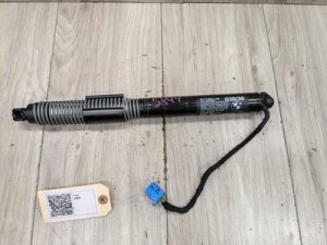 2018-2023 BMW M5 Blue Spindle Drive, Right (Used OEM)