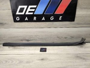 2019-2025 BMW X4 Gray Front Right Windshield Drip Rail Cover Trim (Used OEM)