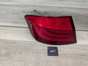 2011-2013 BMW 528i Rear Driver Side Outer Tail Light Assembly (Used OEM)