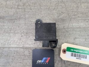 2004-2010 BMW 528i TPMS Trigger Transmitter (Used OEM)