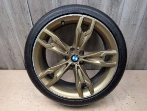 2017-2023 BMW 528i Gold M Double Spoke Style 668M Front Wheel (Used OEM)